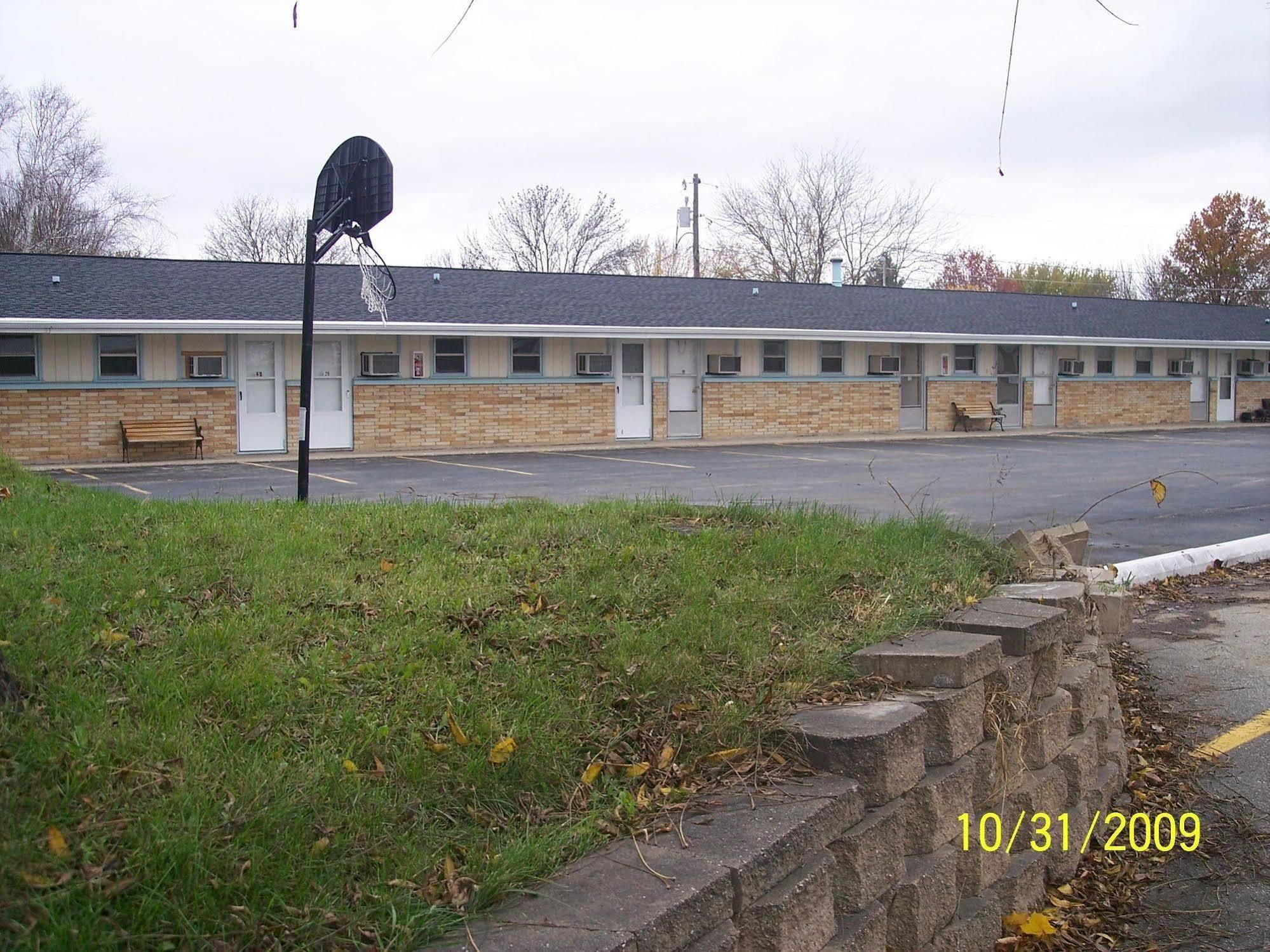 Grand View Motel Beaver Dam Dış mekan fotoğraf